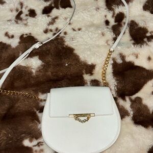 Juicy Couture White Crossbody Bag with Gold Chain
